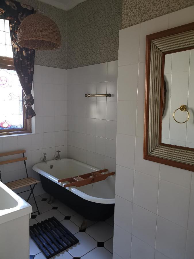 ווינטרטון Drakensberg Bush Lodge And Backpackers מראה חיצוני תמונה